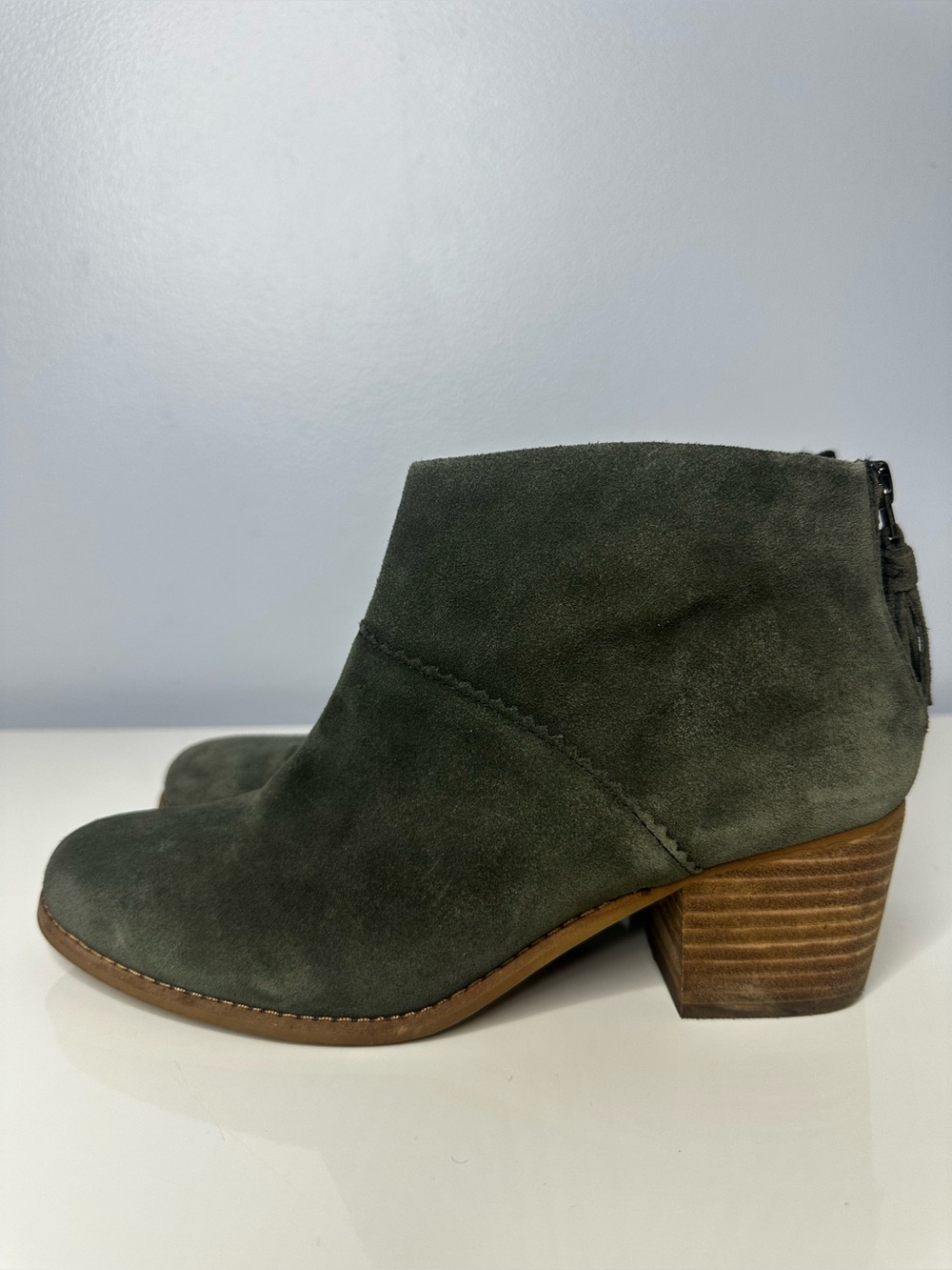 Toms Leila Green Forest Suede Zip Women’s Boots 8.5